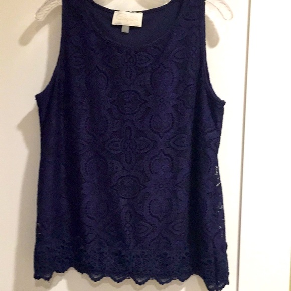 Pappagallo Tops - Pappagallo Dark Blue Lace Sleeveless Top